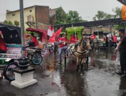 Hujan Deras Tak Halangi Bacaleg PDIP Sukoharjo Daftar ke KPU