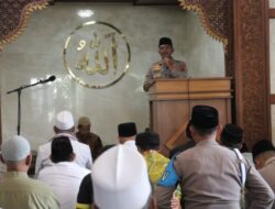 Kapolres Sukoharjo Laksanakan Safari Sholat Jumat di Masjid Wisanggeni