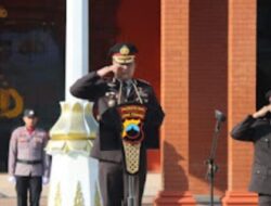 Kapolresta Pati Pimpin Upacara Bendera Dalam Rangka Hari Kebangkitan Nasional ke 115