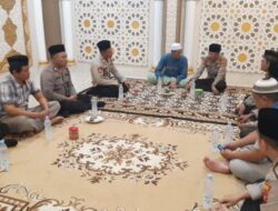 Kapolsek Kragan Rembang Ajak Anggota Silaturahmi & Ngaji Di Salah Satu Tokoh Agama