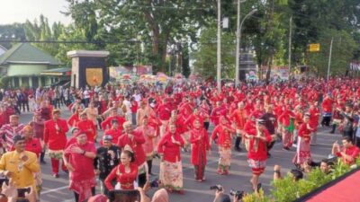 Belasan ribu warga joget bareng ramaikan HUT ke-476 Kota Semarang