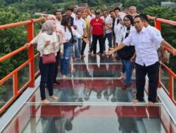 Nganggur Hampir 5 Bulan, Jembatan Kaca Tinjomoyo Semarang Belum Aman bagi Wisatawan