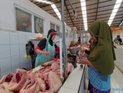 Pasokan Menipis, Harga Ayam di Pasar Suruh Kabupaten Semarang Merangkak