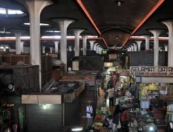 Ogah Pindah, 260 Pedagang Pasar Johar Semarang Dicoret