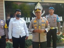 Personel Polres Sukoharjo Melaksanakan Pam Peringatan Kenaikan Isa Al Masih