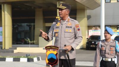 Pimpin Apel Perdana, Kapolres Sukoharjo Ajak Personel untuk Menolong Warga