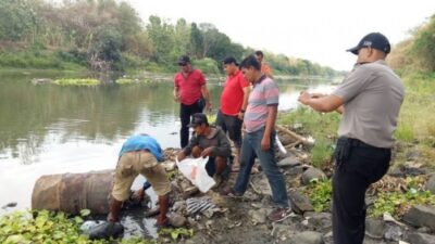 Polres Sukoharjo Temukan Ceceran Darah di pinggir Sungai Pringgolayan Grogol Sukoharjo