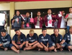 Polrestabes Tangkap 7 Tersangka terkait Temuan Mayat Pria di Selokan Anjasmoro