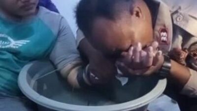 Beredar Video Polisi Pati Jago Obati Korban Gigitan Ular, Ini Kisahnya