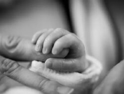 Fakta Baru Kasus Ibu Meninggal Peluk Bayi & 2 Anaknya di Pati, Motif hingga Kronologi