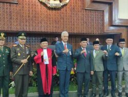 Gantikan Almarhum Bambang Kribo, Sumanto Dilantik Jadi Ketua DPRD Jateng
