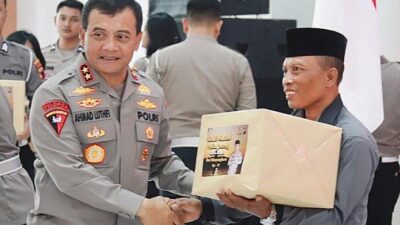 Hari Bhayangkara ke-77, Polda Jateng Gelar Bakti Sosial Presisi di Kelenteng Sam Poo Kong