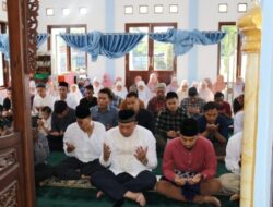 Hari Raya Idul Adha, Kapolres Humbahas Laksanakan Sholat Ied di Masjid Al Muhajirin