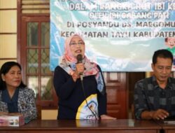 Kadinkes Apresiasi Bakti Sosial Program Peduli Stunting Dari IBI Pati