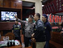 Kelurahan Kauman Pesona Griya Wakili Polres Batang Dalam Lomba Penilaian Pos Satkamling