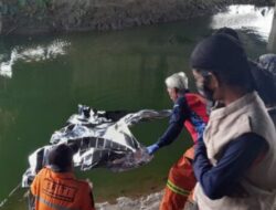 Jasad Bayi Ditemukan Telungkup di Atas Sungai Citarum Diautopsi di RS Kariadi Semarang