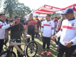 Meriahkan Hari Bhayangkara Ke-77, Polda Kalteng Gelar Fun Bike Dan Senam Bersama