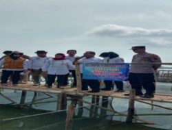 Pemerintah Kabupaten Batang Melakukan Budi Daya Ikan di Lahan Tergenang Rob