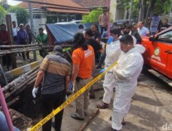 Ditemukannya Mayat Pria Gondrong di Selokan Jalan Majapahit Semarang