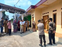 Peresmian Bangunan Posyandu Kp. Langgar Dihadiri Bhabinkamtibmas Sukakarsa Aipda Ahmad