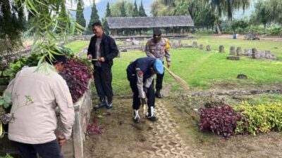 Peringati Hari Bhayangkara, Polres Banjarnegara Revitaliasi Situs Budaya Candi Arjuna Dieng