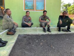 Personil Cigalontang melaksanakan kegiatan Silaturahmi Kamtibmas