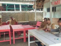 Polsek Purwasari Sambang Warga Desa Darawolong – Wilkum Polres Karawang