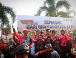Puluhan Ribu Pesepeda Padati Stadion Joyokusumo Peringati Hari Bhayangkara ke-77 Polresta Pati