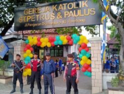 Polres Rembang Melaksanakan Pam Jalan Sehat HUT Gereja St. Petrus & Paulus