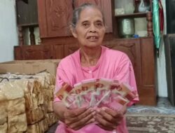 Sedih! Nenek Tua Penjual Kerupuk di Semarang Tertipu Uang Palsu Jutaan Rupiah