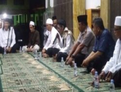 Polri Lakukan Silaturahmi dan Deklarasi Pemilu Damai 2024 di Ponpes Al Karimiyah