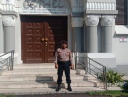Cipta Kamtibmas, Polisi Pengamanan Gereja Tempat Ibadah Umat Kristiani di Bandung