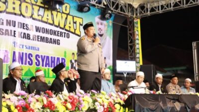 Kapolres Rembang Hadiri Acara Wonokerto Sale Bersholawat Bersama Habib Anis