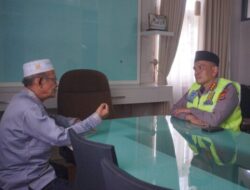 Dirlantas Polda Aceh Sambangi Imam Besar Masjid Baiturrahman, Sosialisasi Penindakan Humanis