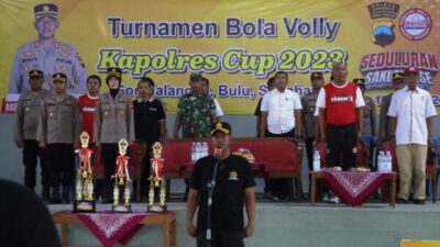 Gelar Turnamen Bola Volly Kapolres Cup 2023, Polres Sukoharjo Jaring Bibit Atlet