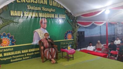 Kehadiran Bhabinkamtibmas: Pengajian Umum Peringati Haul Syech Abdul Rahman Al Maqdum Alatas