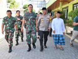 Kapolres Sukoharjo & Danrem Surakarta Silaturahmi ke Pondok Al Mukmin Ngruki
