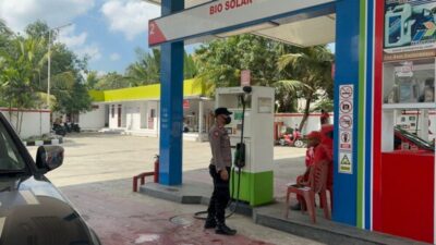 Polsek Sale Rembang Lakukan Patroli SPBU, Antisipasi Antrian Penumpukan Pengisian BBM