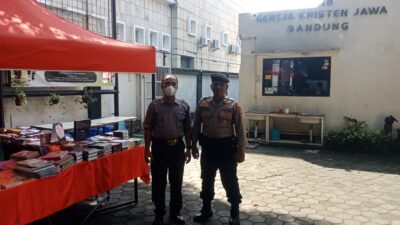 Sambang Kamtibmas, Polisi Menyapa Jamaat Gereja Umat Katolik di Bandung