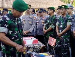 Perwira Kodim Rembang Geruduk Polres Rembang pada Peringatan Hari Bhayangkara Ke 77