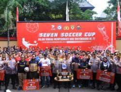 Polri Bersama Wartawan Gelar Bhayangkara Presisi Seven Soccer Cup