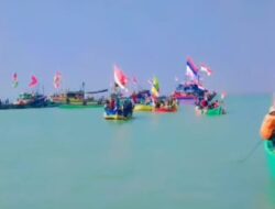 Polsek Rembang Kota dan TNI Kawal Pelaksanaan Sedekah Laut Desa Tanjungsari dengan Ketat