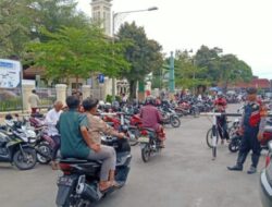 Sat Samapta Polres Rembang Beri Pengamanan Ibadah Sholat Jum’at