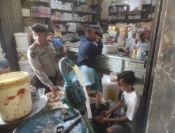 Satuan Samapta Polres Ciamis Patroli ke Pasar Cek Harga dan Stok Bahan Pokok