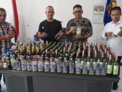 Tidak Ada Izin, Ratusan Botol Miras Diangkut Satpol PP Kabupaten Sukoharjo 