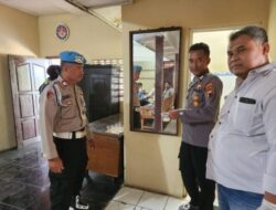 Tim Sat Resnarkoba dan Si Dokkes Polres Rembang Menggelar Test Urine Narkoba