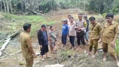 Warganya Berseteru, Bhabinkamtibmas Polres Humbahas Laksanakan Problem Solving