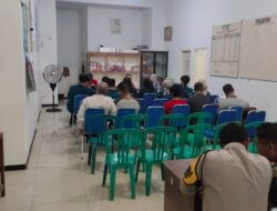 Bhabinkamtibmas Polsek Tlogowungu Monitoring Rapat Pengusulan Lelang Bengkok Perangkat Desa