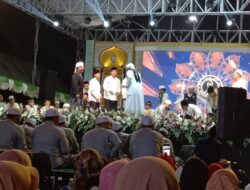 Kapolsek Winong Polresta Pati Bersama Habib Ali Zainal Abidin Assegaf di Kudur Bersholawat