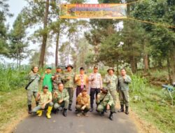 Komitmen pada Kelestarian: Patroli Gabungan Jaga Kawasan Hutan dari Ancaman Kebakaran